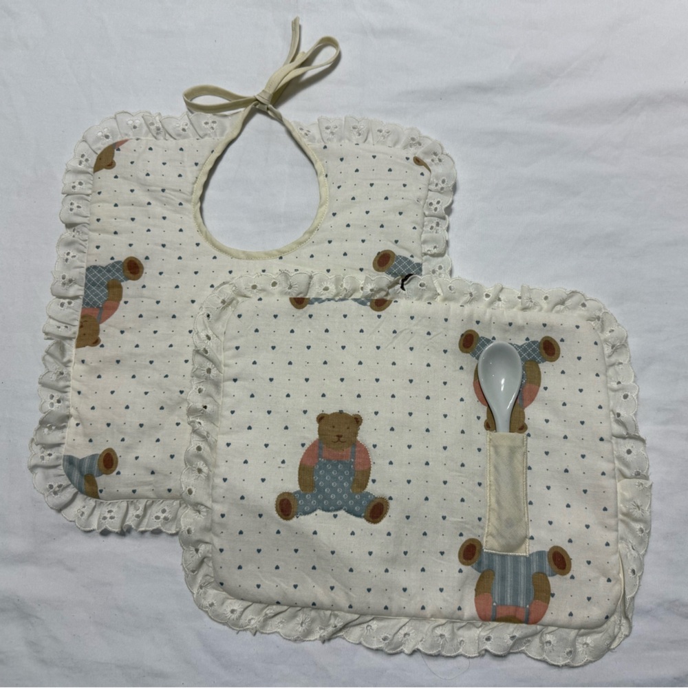 Vintage Baby Teddy Bear 🧸 Bib and Burp Cloth